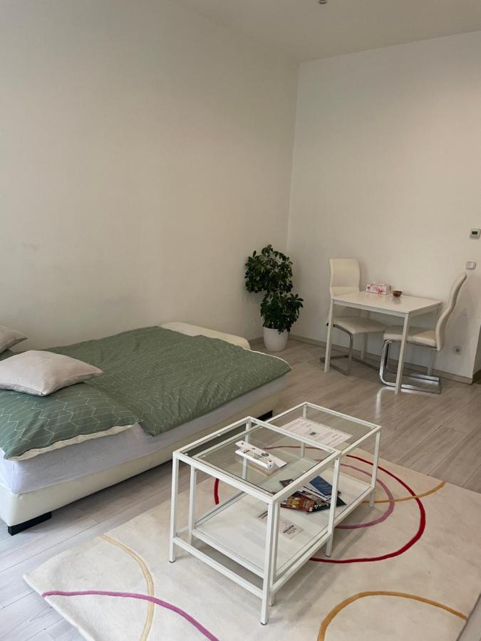 Hutteldorf Apartment וינה מראה חיצוני תמונה